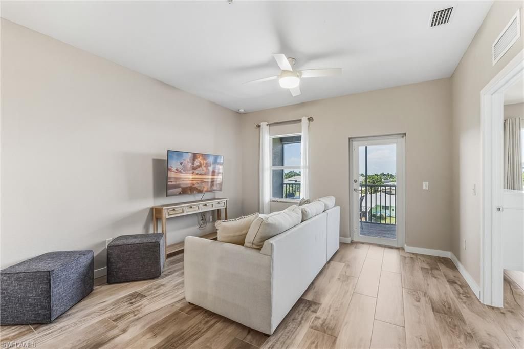 5126 Coronado Pkwy, Cape Coral, FL 33904 Photo