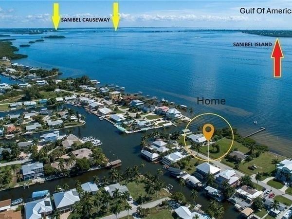 3420 1st AVE, ST. JAMES CITY, FL 33956