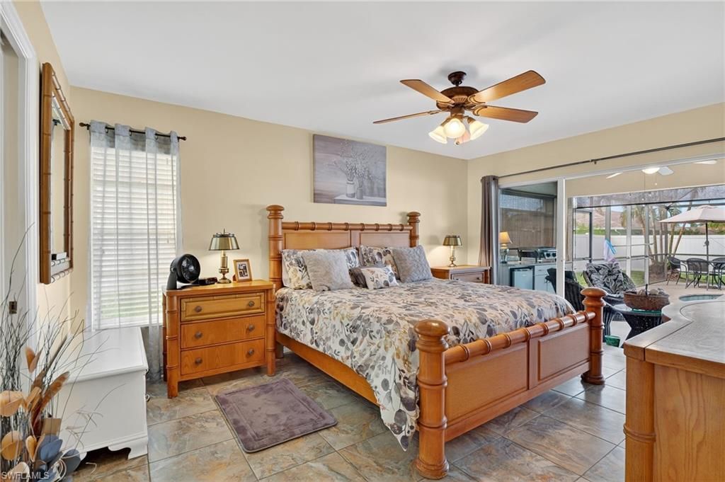 412 SE 13th Ave, Cape Coral, FL 33990 Photo