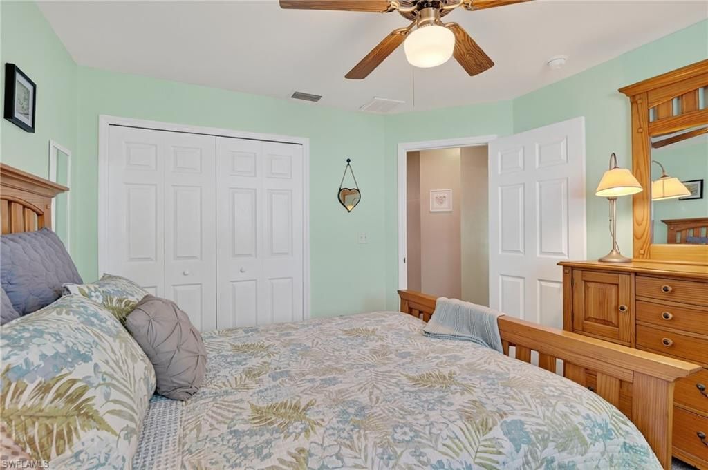 412 SE 13th Ave, Cape Coral, FL 33990 Photo