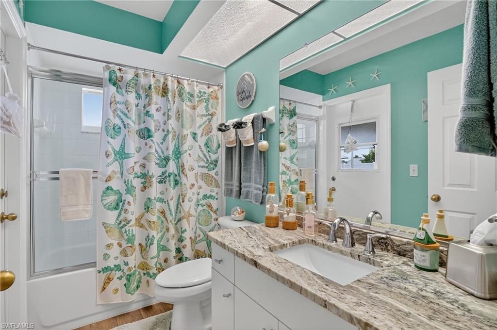 412 SE 13th Ave, Cape Coral, FL 33990 Photo