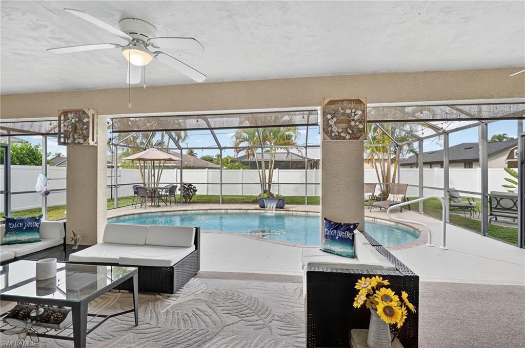412 SE 13th Ave, Cape Coral, FL 33990 Photo