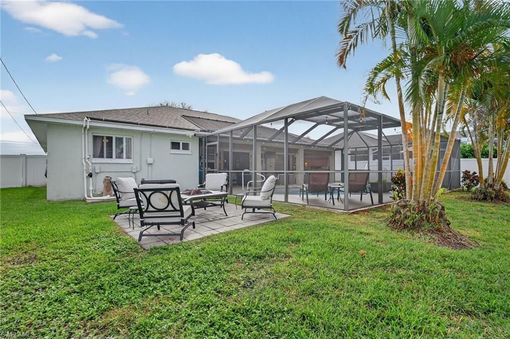 412 SE 13th Ave, Cape Coral, FL 33990 Photo