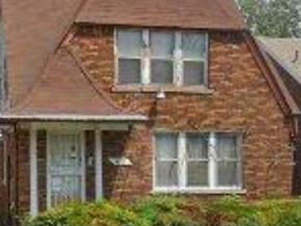 14925 Wilshire Drive, Detroit, MI 48213