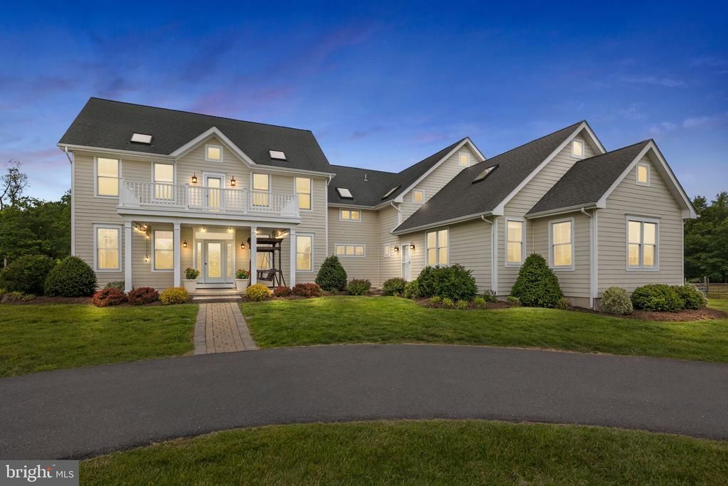 658 Brunswick Pike, Lambertville, NJ 08530 Main Photo