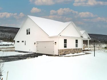 187 HEIRLOOM DRIVE, CENTRE HALL, PA 16828