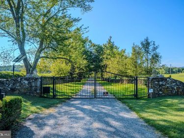 1610 DELAPLANE GRADE ROAD, UPPERVILLE, VA 20184