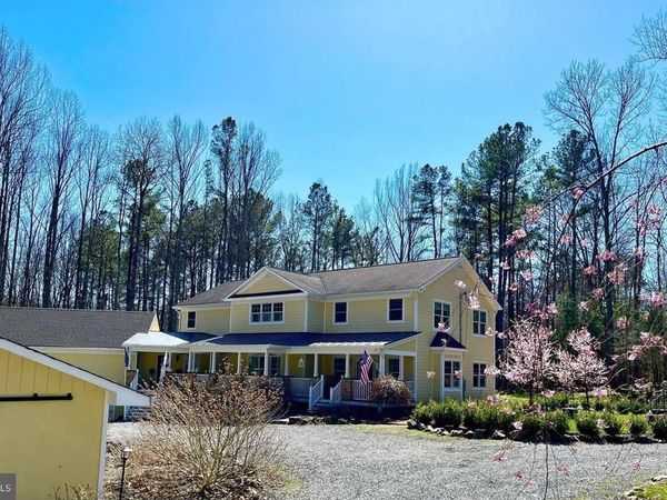 700 BATTLE MOUNTAIN ROAD, AMISSVILLE, VA 20106