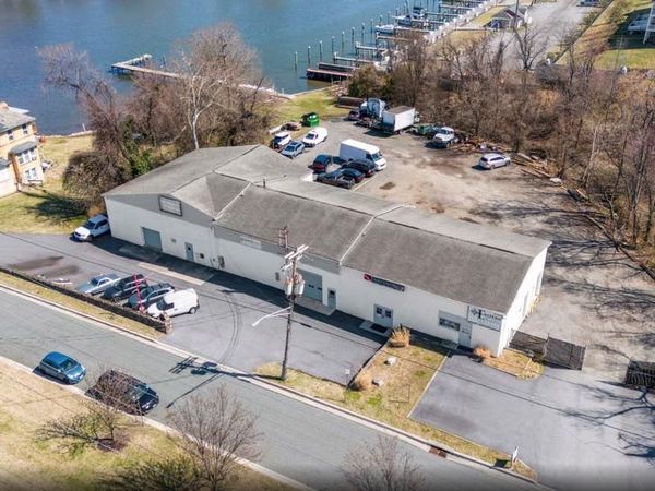 1923 OLD EASTERN AVE, ESSEX, MD 21221