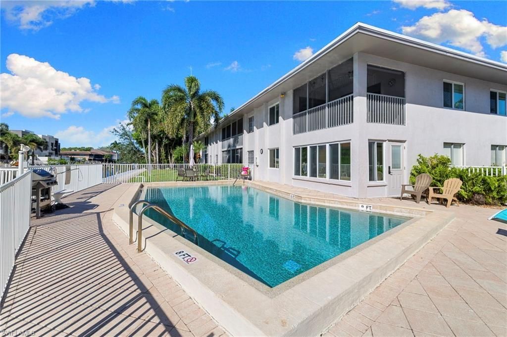 1686 Blue Point Ave, Unit B1, Naples, FL 34102 Photo