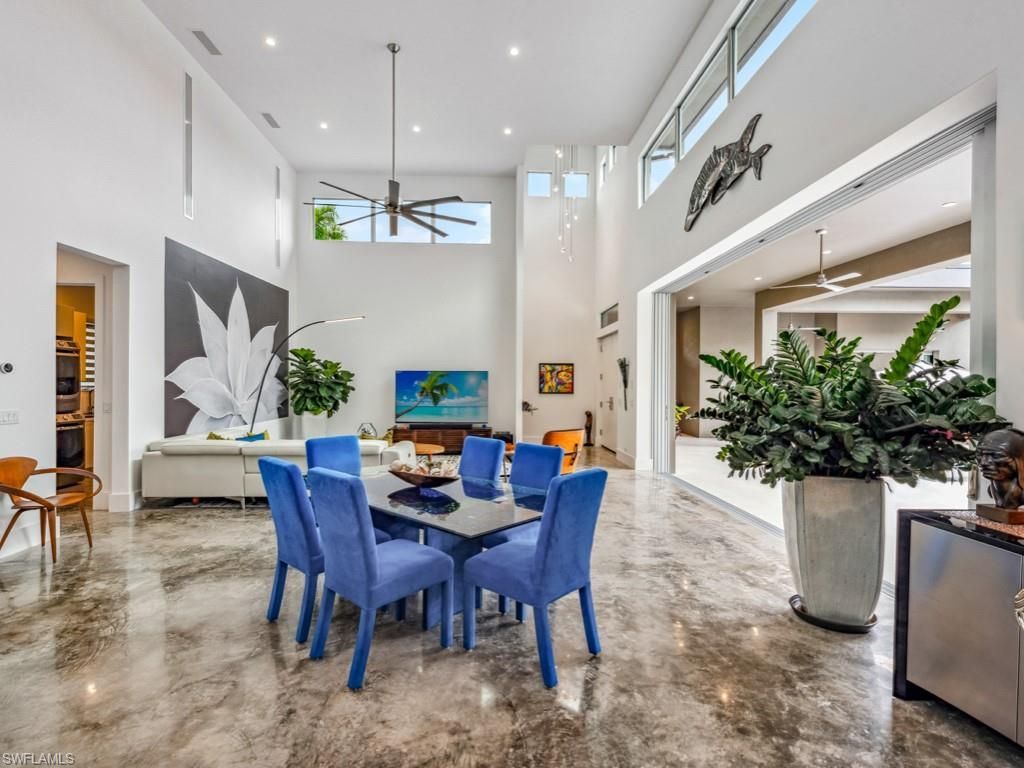 600 Crescent St, Marco Island, FL 34145 Photo