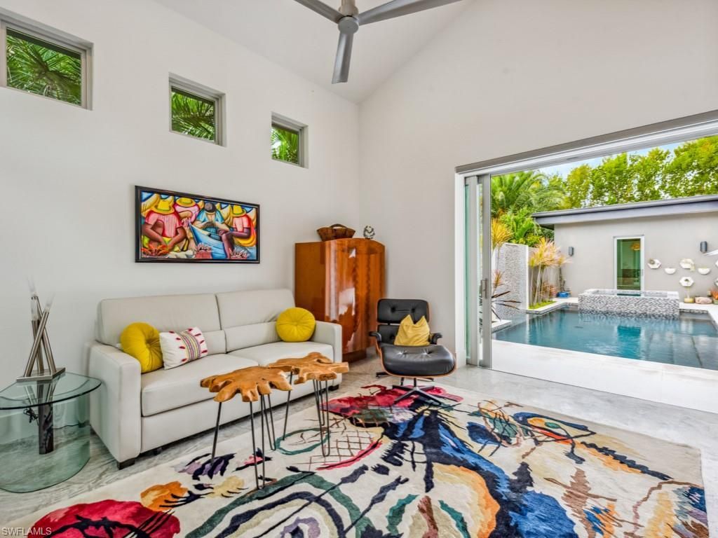600 Crescent St, Marco Island, FL 34145 Photo