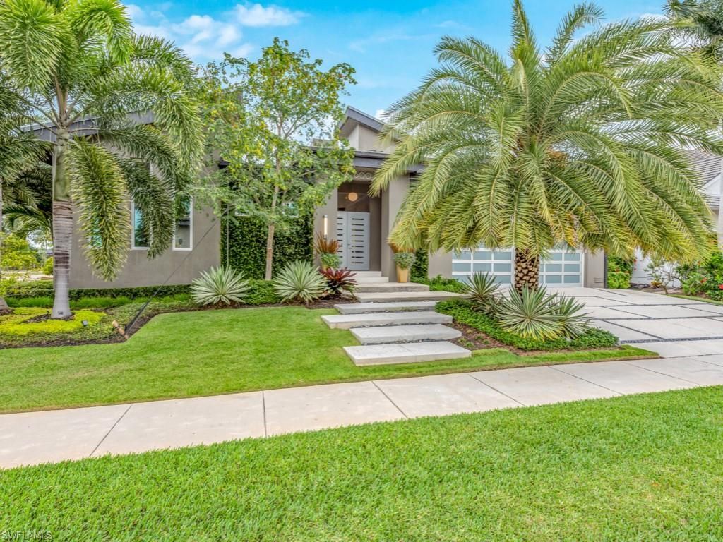 600 Crescent St, Marco Island, FL 34145 Photo