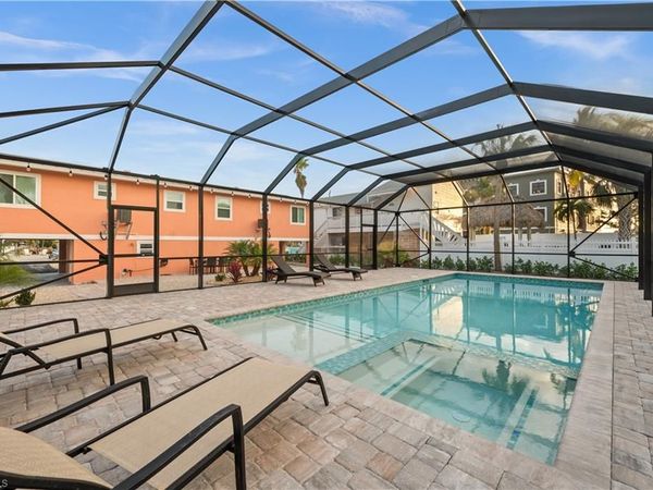 113/115 Bahia VIA, FORT MYERS BEACH, FL 33931
