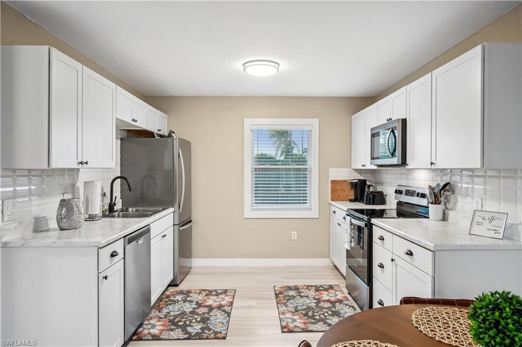 113/115 Bahia Via, Fort Myers Beach, FL 33931 Photo