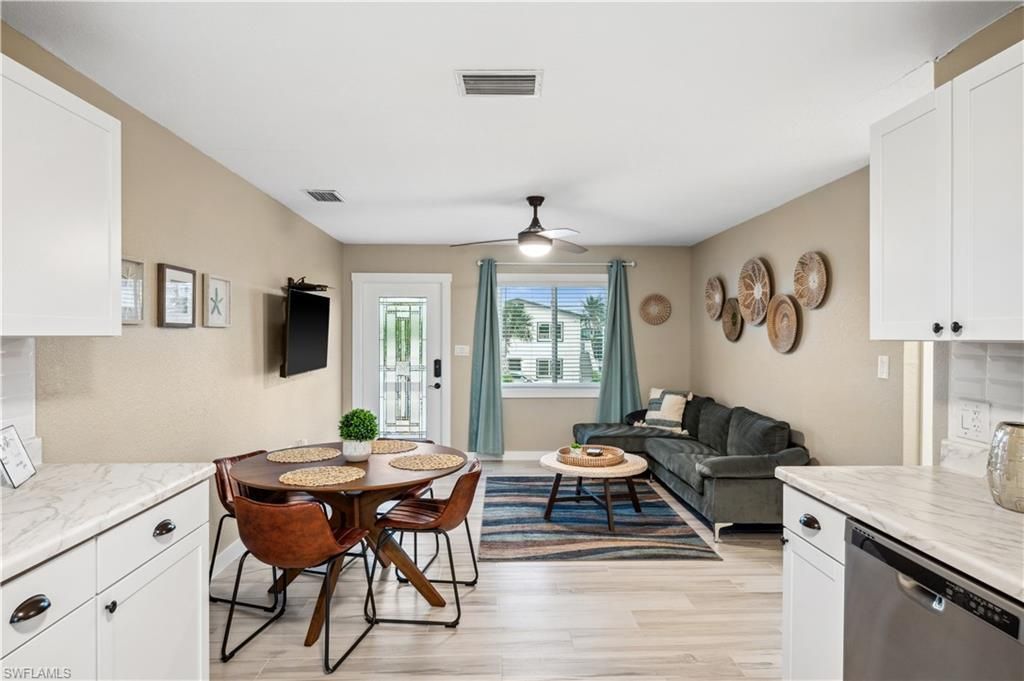 113/115 Bahia Via, Fort Myers Beach, FL 33931 Photo