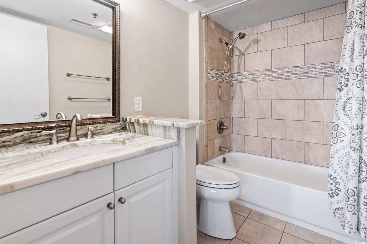 410 Melrose Pl. Photo 22