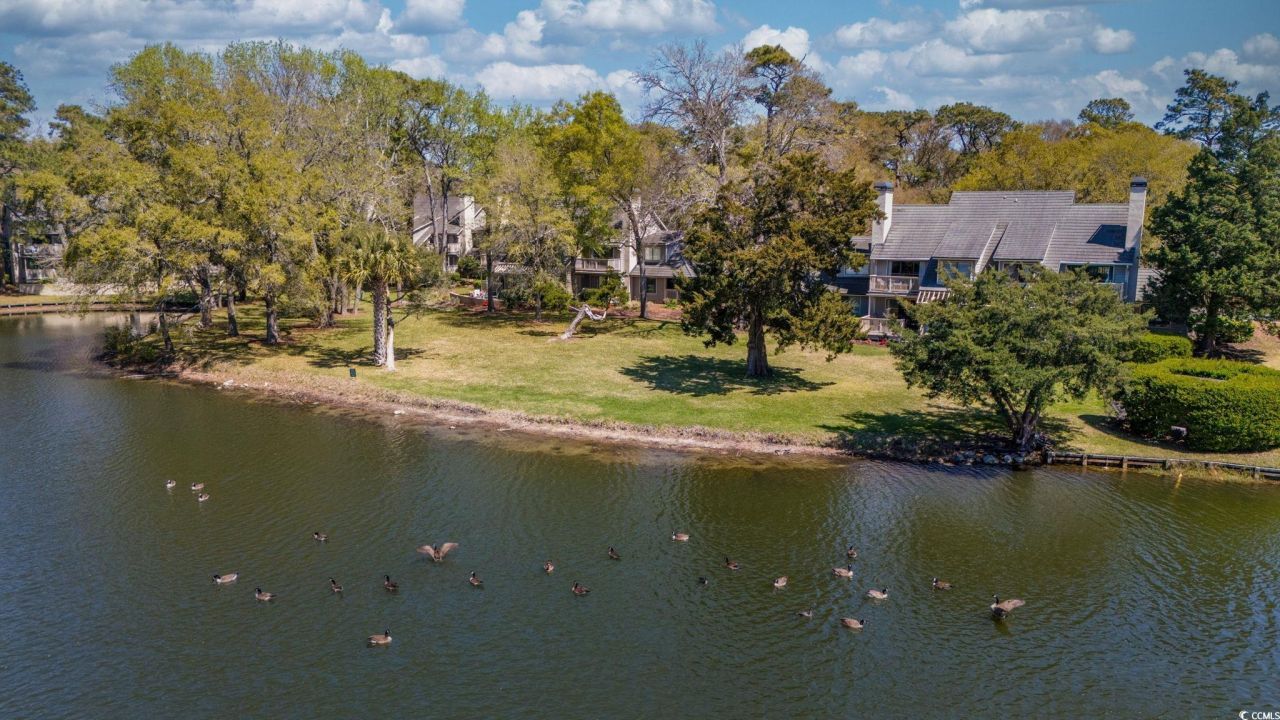 410 Melrose Pl. Photo 24