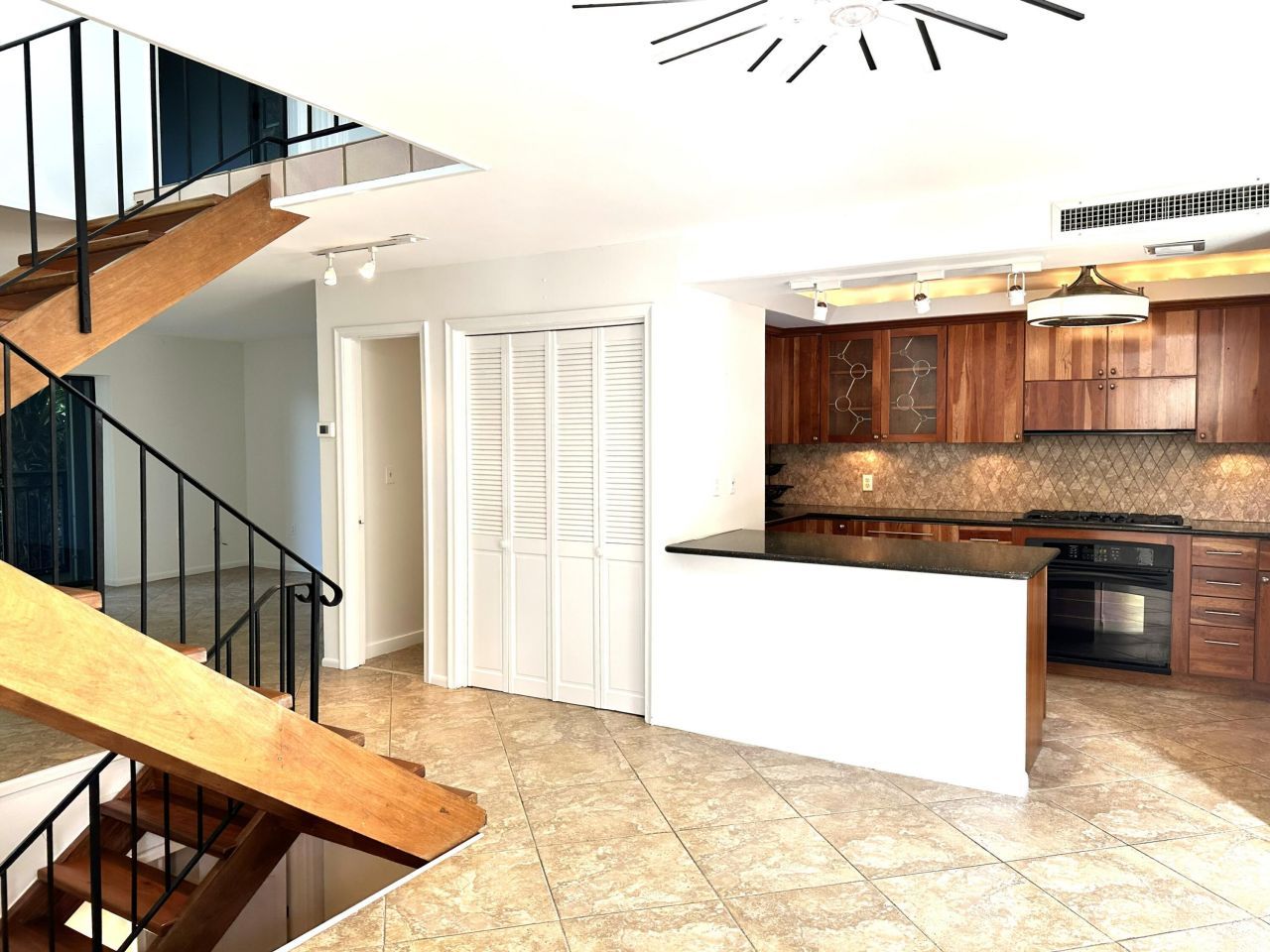 1616 Atlantic Boulevard, Unit 5, Key West, FL 33040 Photo