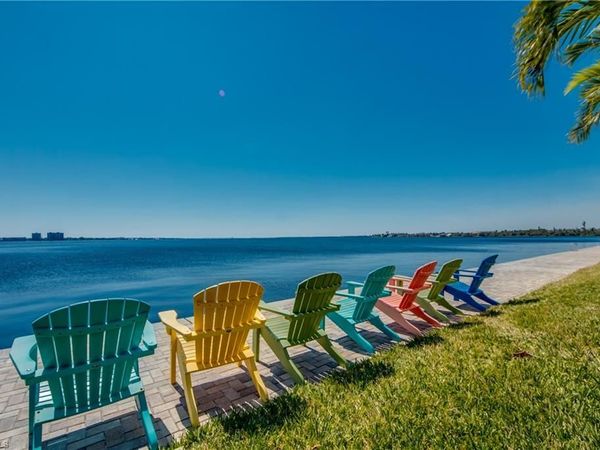 3324 N Key DR, Unit 5, NORTH FORT MYERS, FL 33903