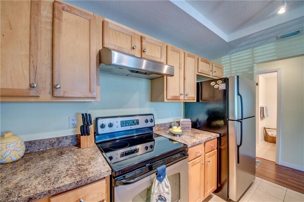 3324 N Key Dr, Unit 5, North Fort Myers, FL 33903 Photo