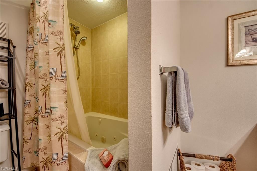 3324 N Key Dr, Unit 5, North Fort Myers, FL 33903 Photo