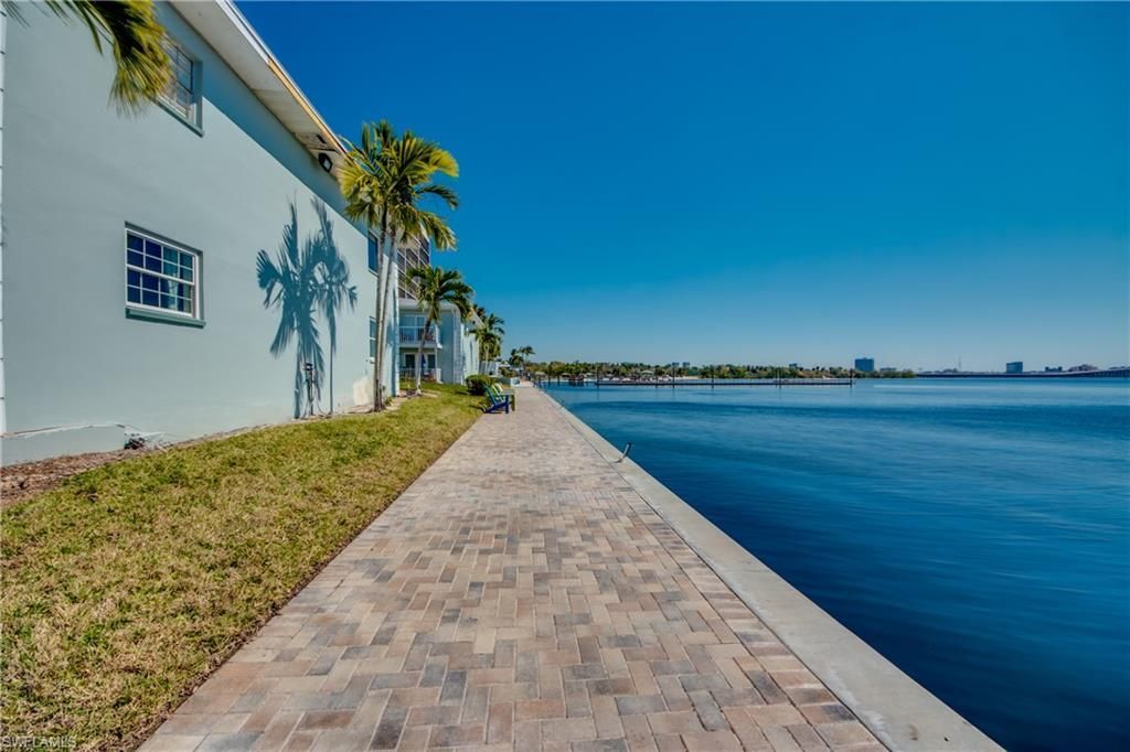 3324 N Key Dr, Unit 5, North Fort Myers, FL 33903 Photo