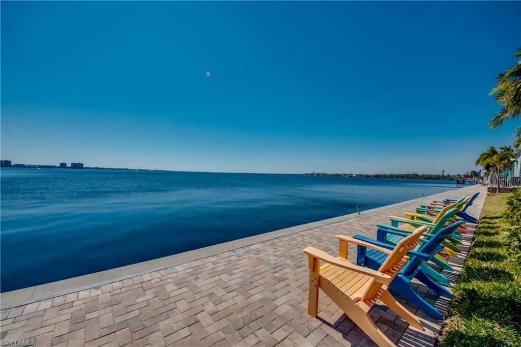 3324 N Key Dr, Unit 5, North Fort Myers, FL 33903 Photo