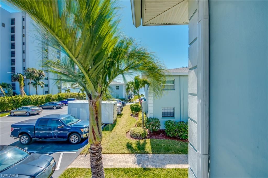 3324 N Key Dr, Unit 5, North Fort Myers, FL 33903 Photo