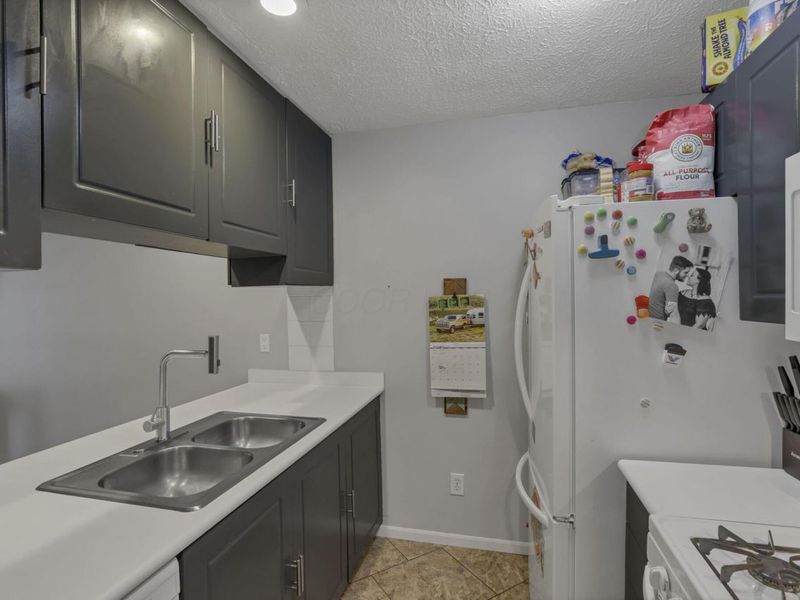 6828 Axtel Drive, Unit 23B, Canal Winchester, OH 43110 Photo 11