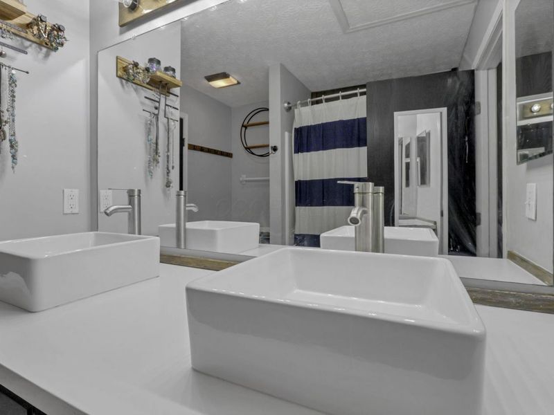 6828 Axtel Drive, Unit 23B, Canal Winchester, OH 43110 Photo 22