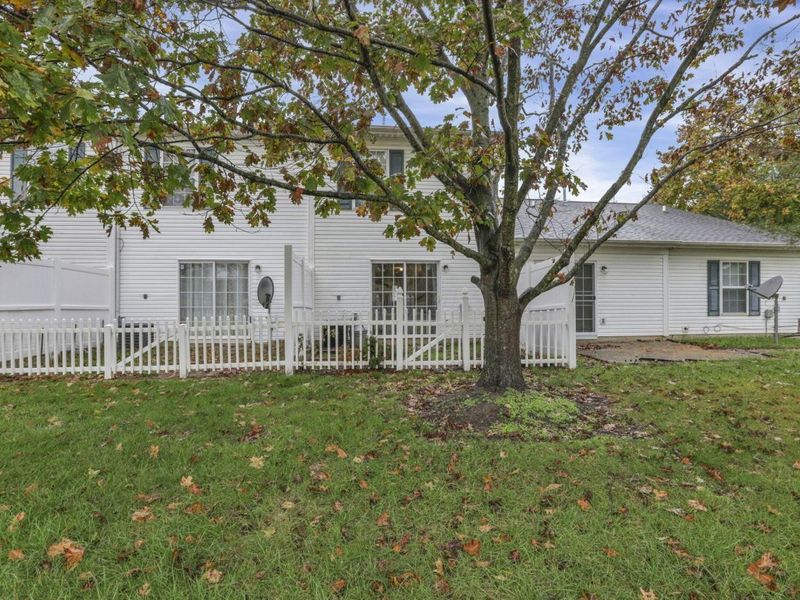 6828 Axtel Drive, Unit 23B, Canal Winchester, OH 43110 Photo 24