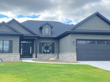 18 Richfield Road, Buffalo, NY 14221