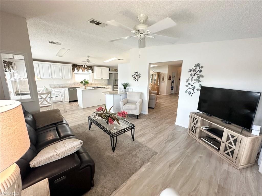 17741 Canal Cove Ct, Fort Myers Beach, FL 33931 Photo