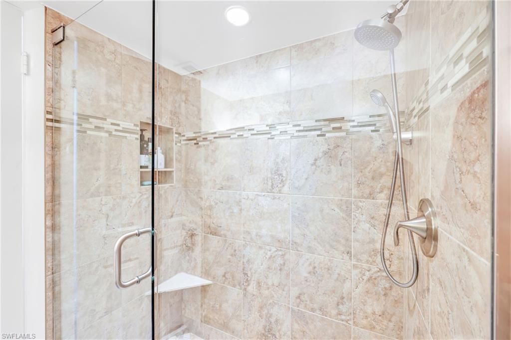 222 Harbour Dr, Unit 310, Naples, FL 34103 Photo