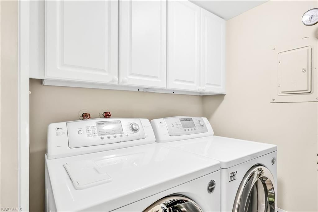 222 Harbour Dr, Unit 310, Naples, FL 34103 Photo