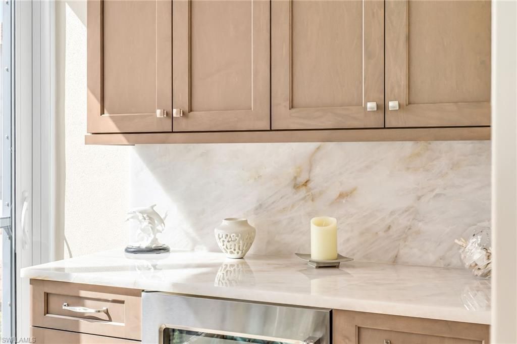 222 Harbour Dr, Unit 310, Naples, FL 34103 Photo