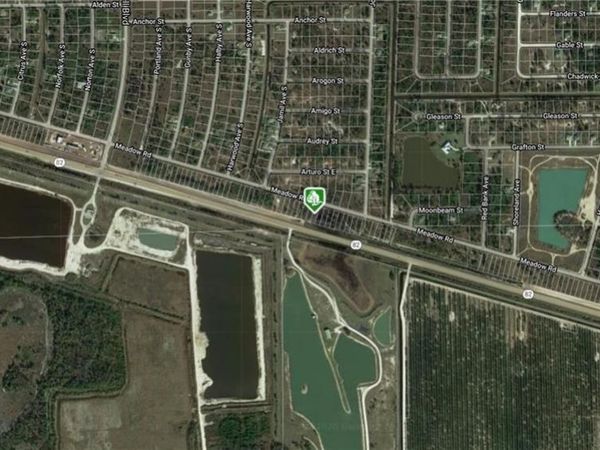 3120 Meadow RD, LEHIGH ACRES, FL 33974