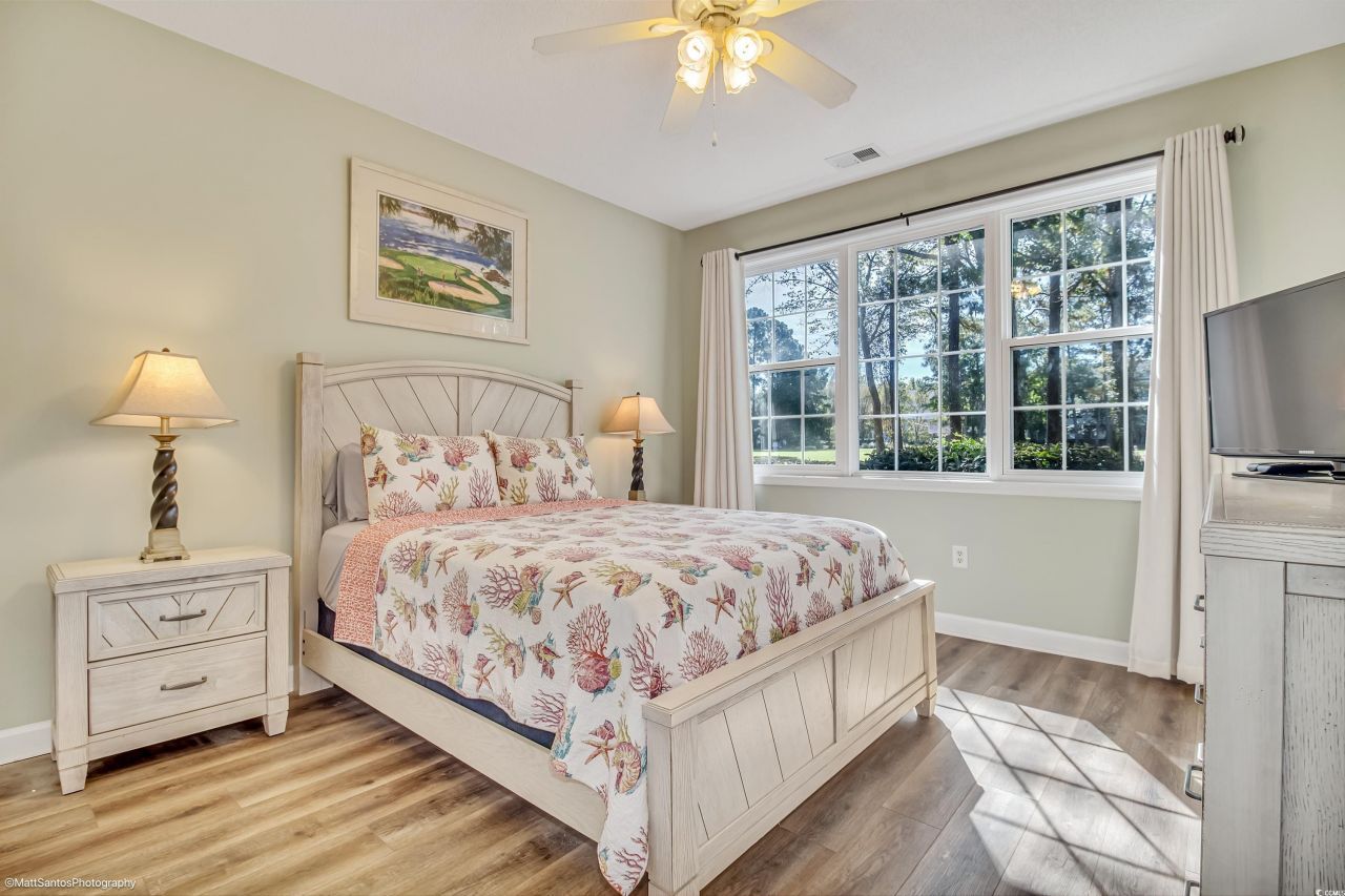 5825 Catalina Dr. Photo 23