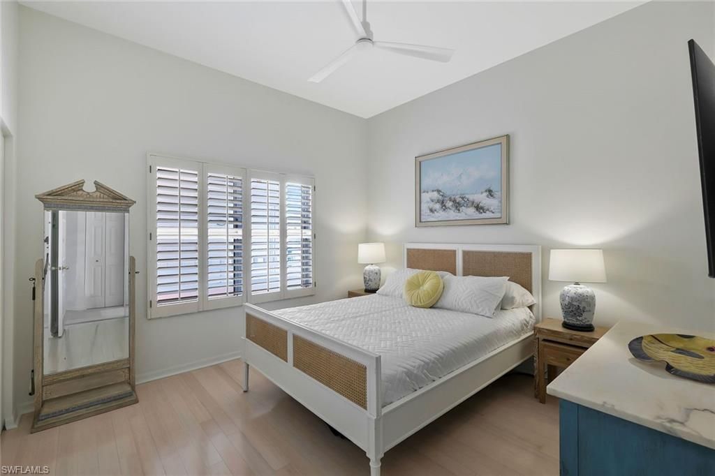 266 Barefoot Beach Blvd, Unit PH-03, Bonita Springs, FL 34134 Photo