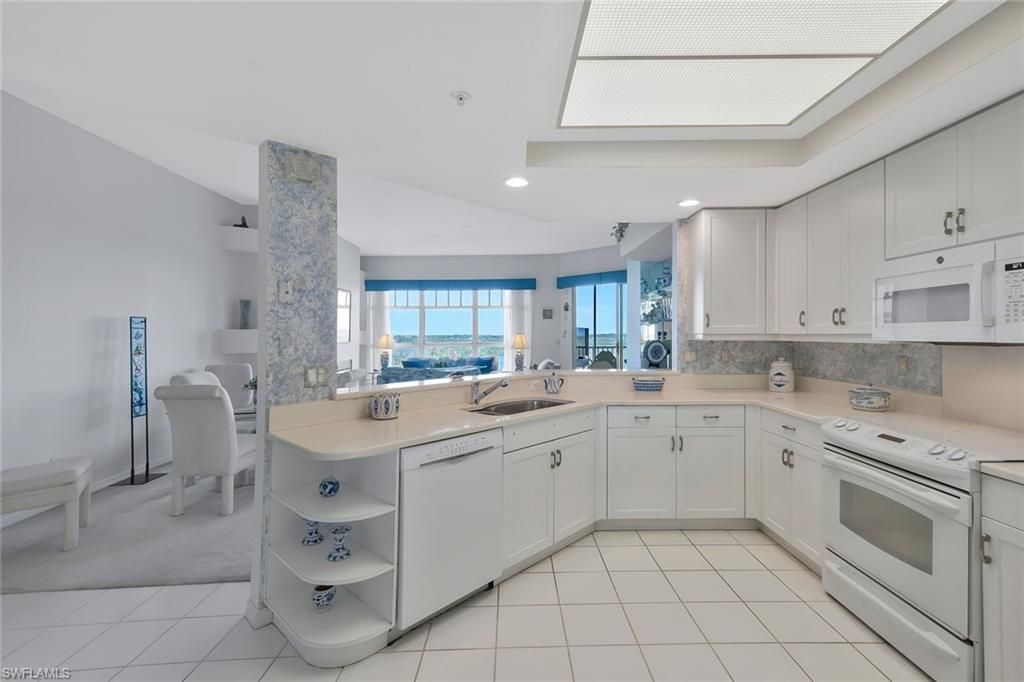 266 Barefoot Beach Blvd, Unit PH-02, Bonita Springs, FL 34134 Photo