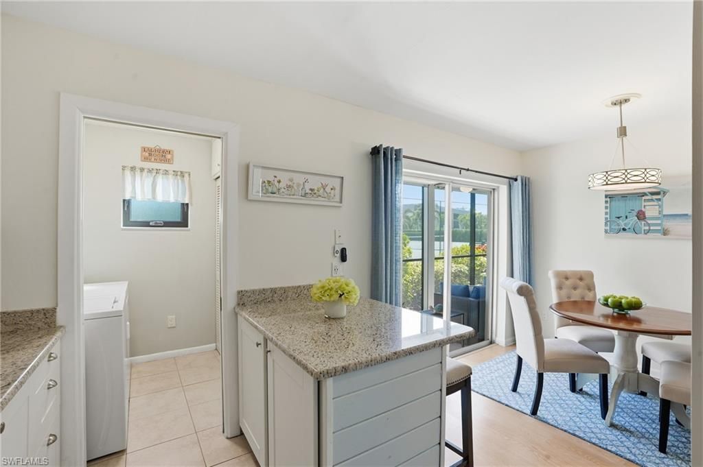 788 Park Shore Dr, Unit H14, Naples, FL 34103 Photo
