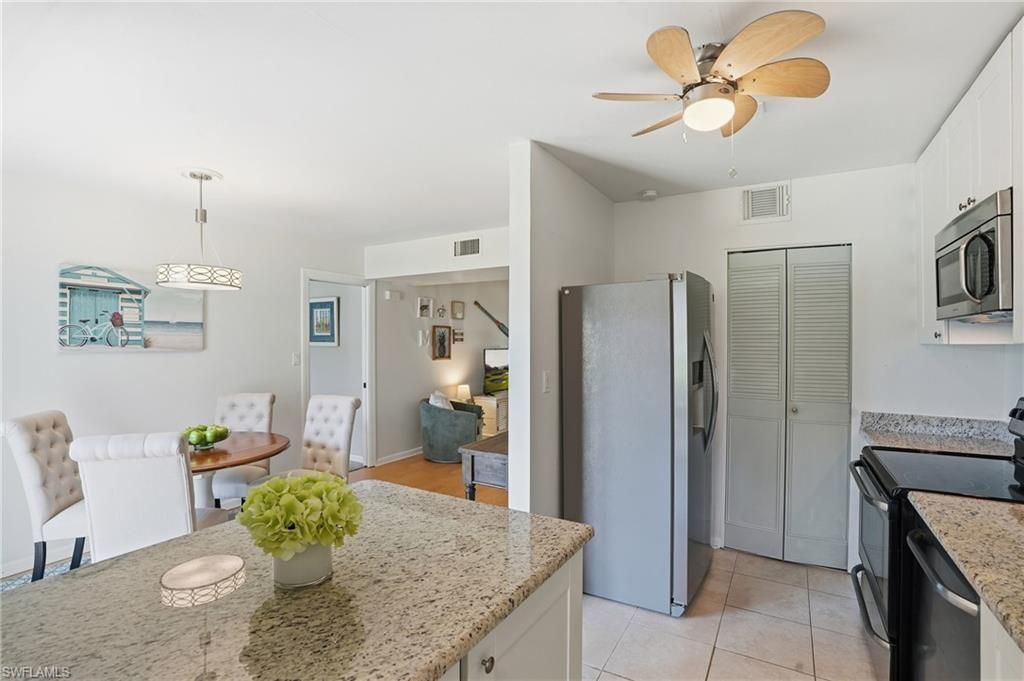 788 Park Shore Dr, Unit H14, Naples, FL 34103 Photo