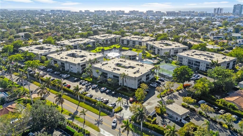 788 Park Shore Dr, Unit H14, Naples, FL 34103 Photo