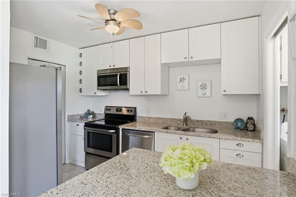 788 Park Shore Dr, Unit H14, Naples, FL 34103 Photo