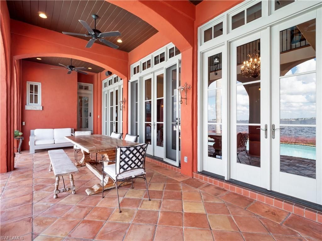 5844 Riverside Ln, Fort Myers, FL 33919 Photo