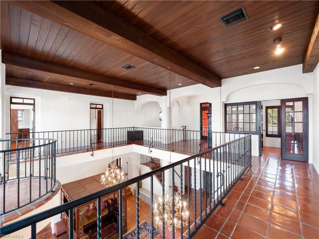 5844 Riverside Ln, Fort Myers, FL 33919 Photo