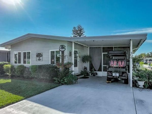 1359 WINDSOR STREET, TAVARES, FL 32778