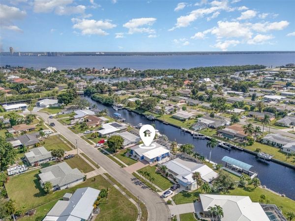 1661 SWAN TERRACE, NORTH FORT MYERS, FL 33903