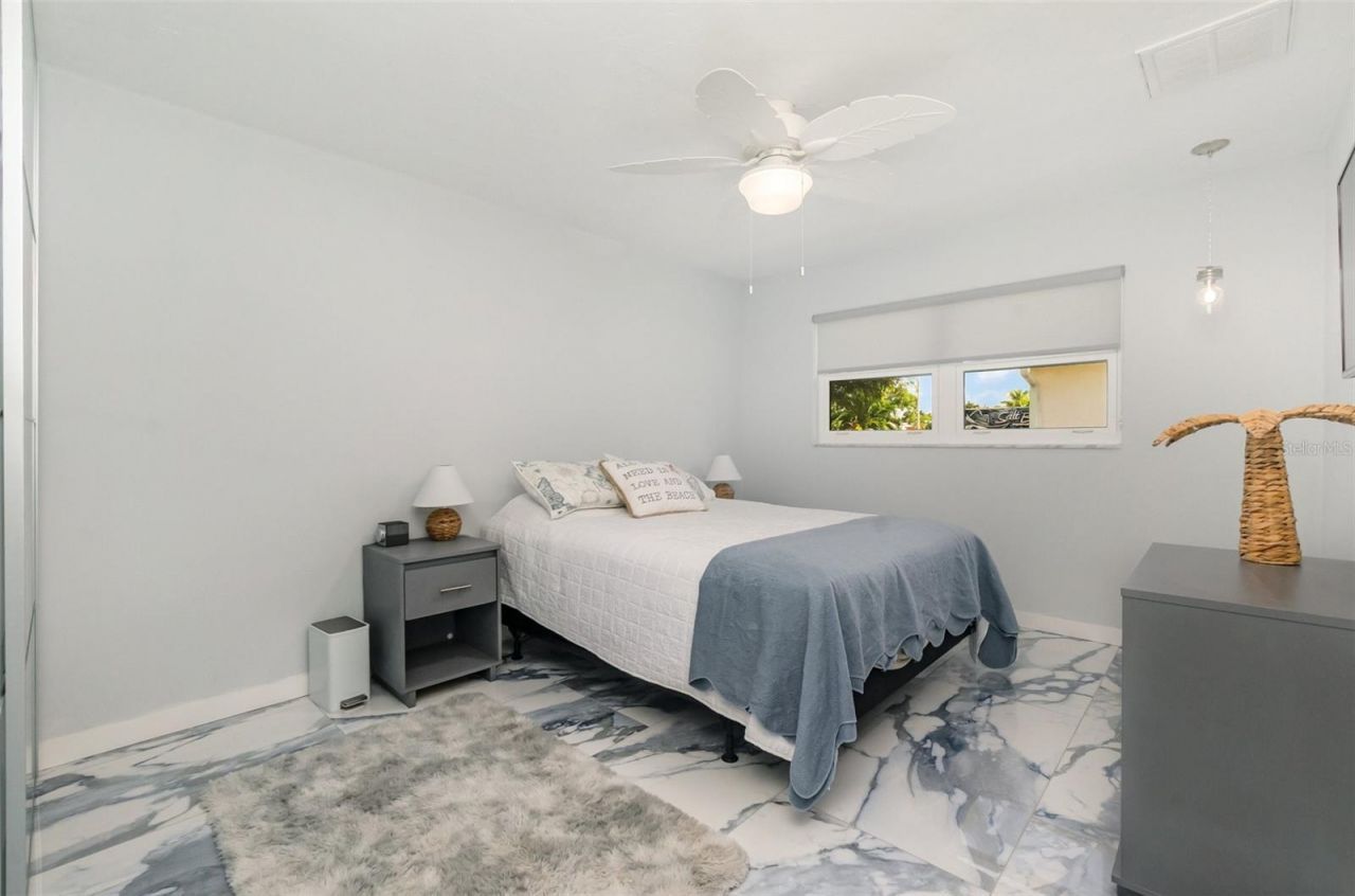 1661 Swan Terrace, North Fort Myers, FL 33903 Photo